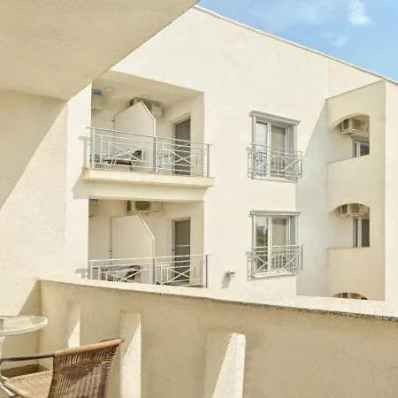 Mykonos Mamaia Nord Năvodari